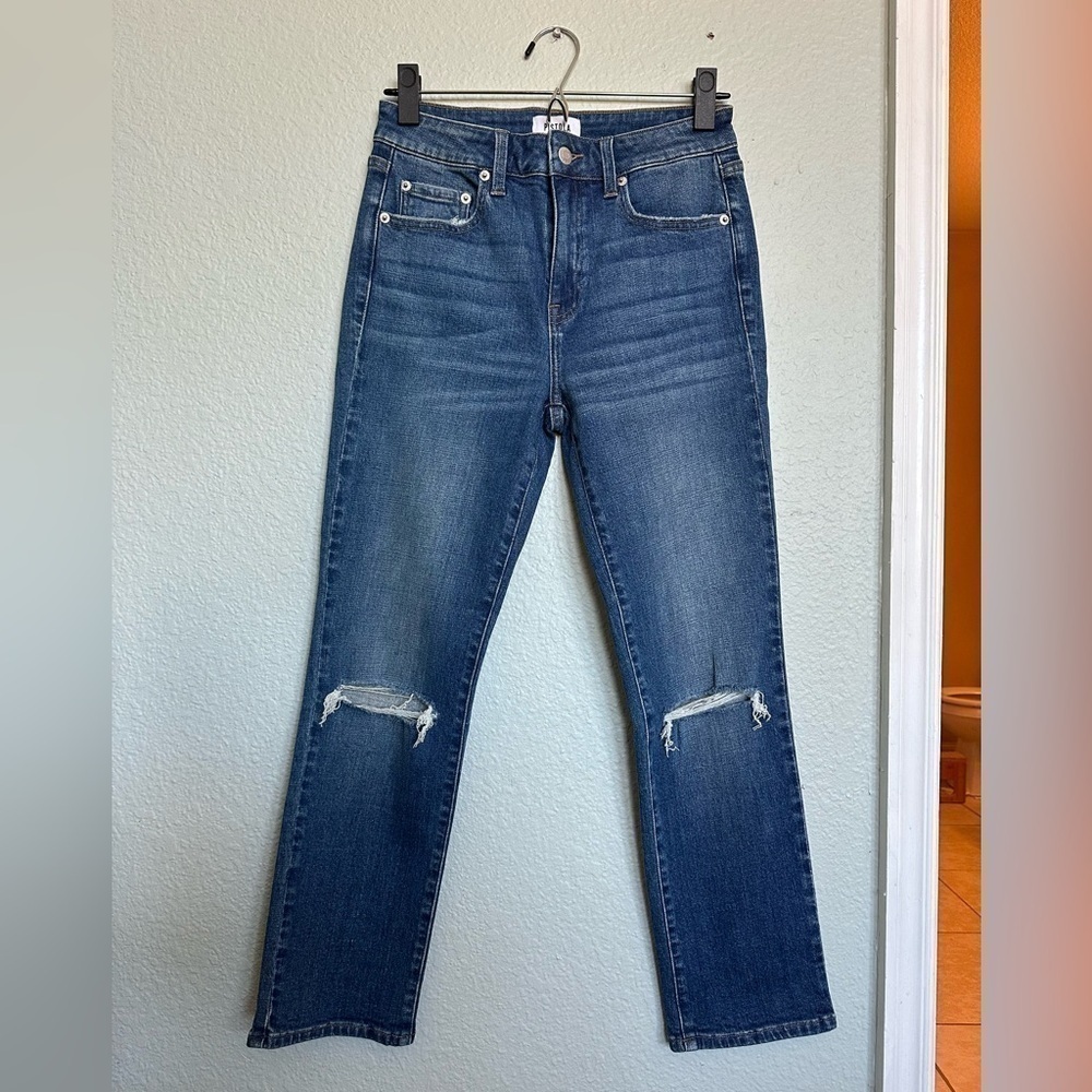 Pistola | Straight leg Distressed Knee in Vintage